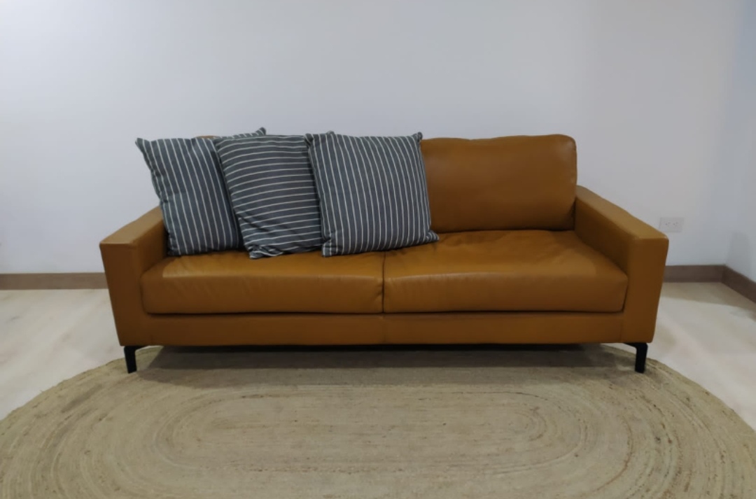 sofa_b